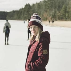 Meet your Posher, Abbey